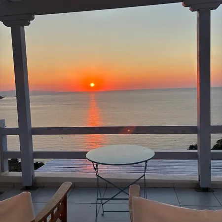 Agnanti Casa de Férias Akhladherí